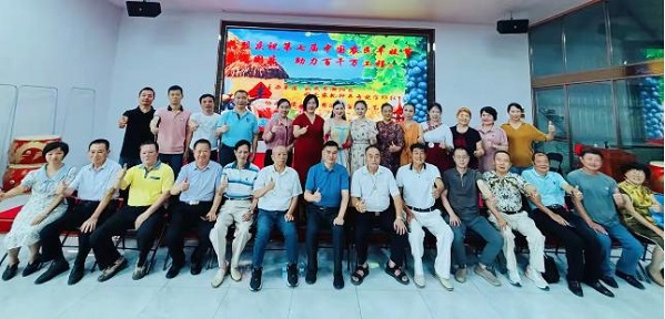 潮汕文學院祝賀“第七屆中國農(nóng)民豐收節(jié)暨喜迎國慶、助力百千萬工程”活動圓滿舉辦